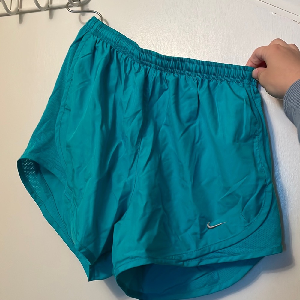 Womens size small nike shorts